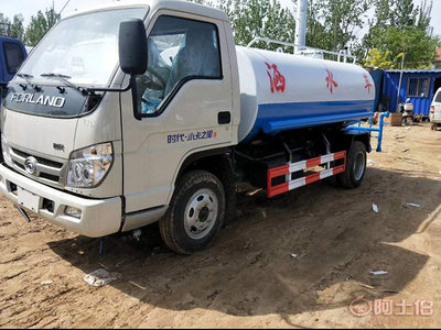 三輪吸糞車(chē)、吸污車(chē)及灑水車(chē)價(jià)格與廠(chǎng)家選購(gòu)指南