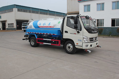 綠葉牌JYJ5080GSSE灑水車(chē) 城市環(huán)衛(wèi)與園林綠化的高效助手